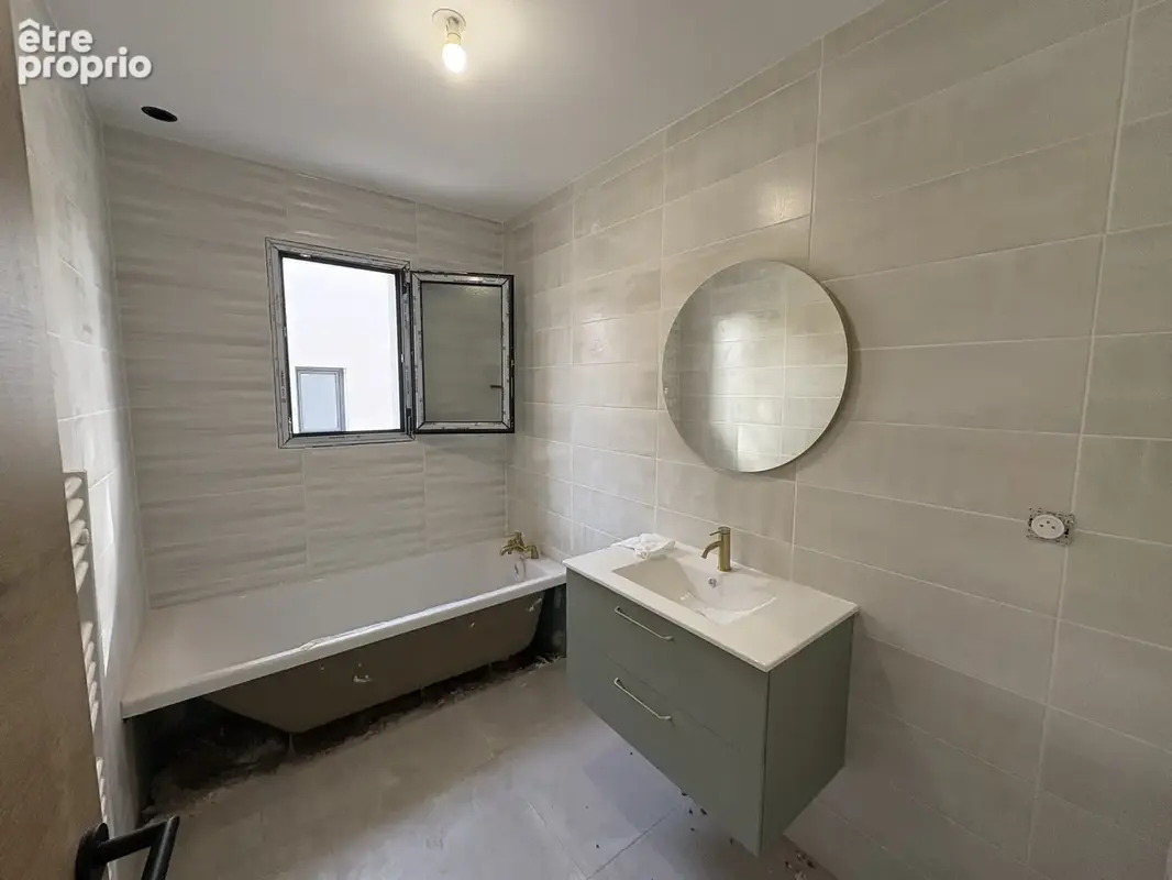 Première couronne de Béziers  Petite villa T4 de plain-pied réalisée en 2025 - photo 5