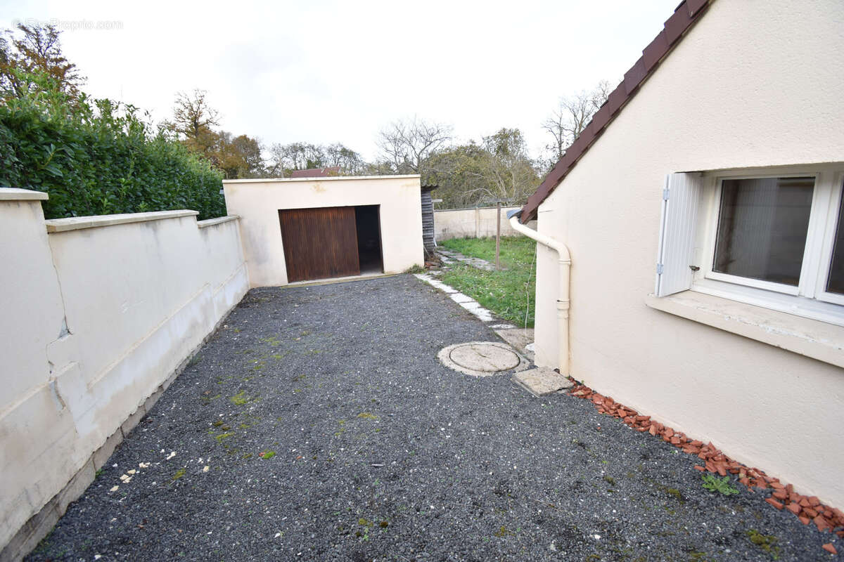 Maison à ILLIERS-COMBRAY