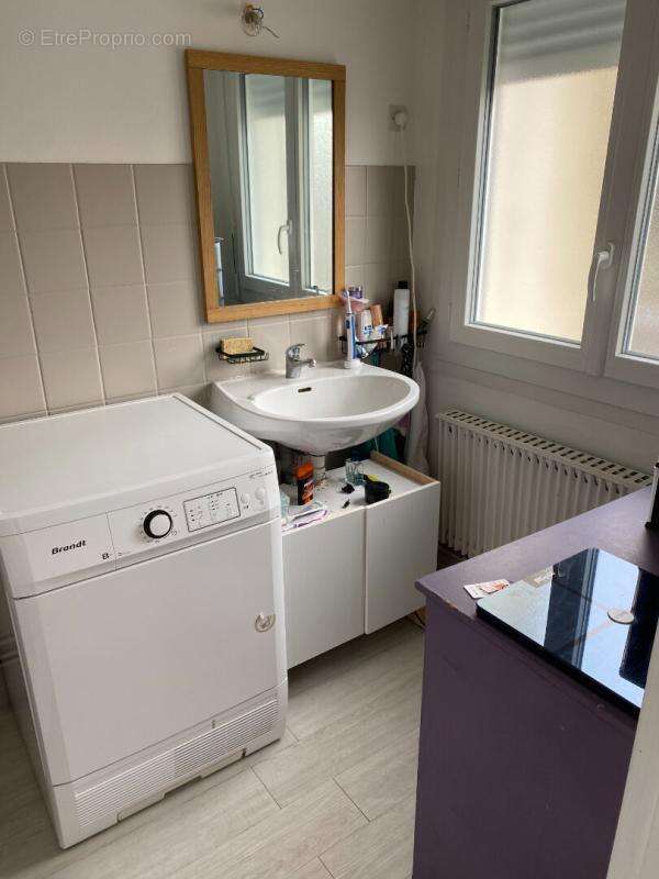Appartement à FOURCHAMBAULT