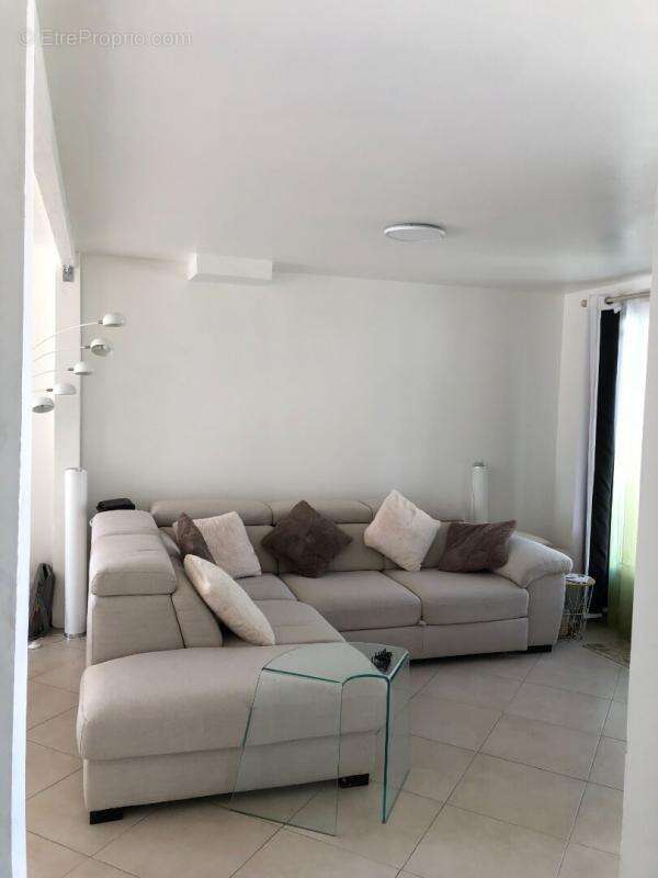 Maison à COULOMMIERS