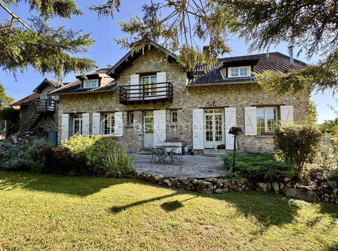 Maison à ARMENTIERES-EN-BRIE