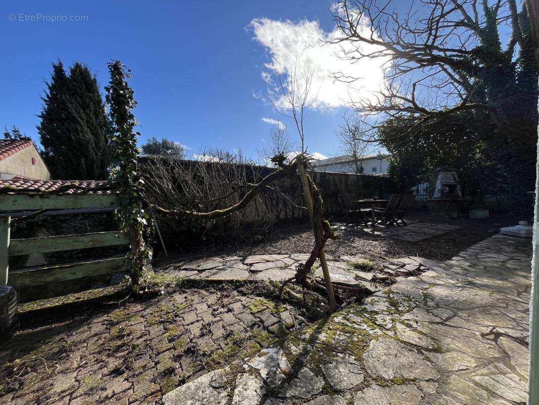 Maison à MONTASTRUC-LA-CONSEILLERE