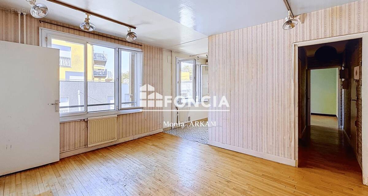 Appartement à MONTREUIL