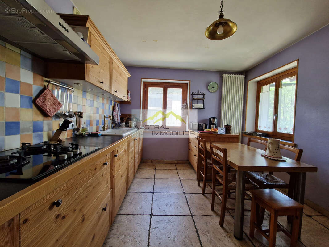 Maison à LA MOTTE-SERVOLEX