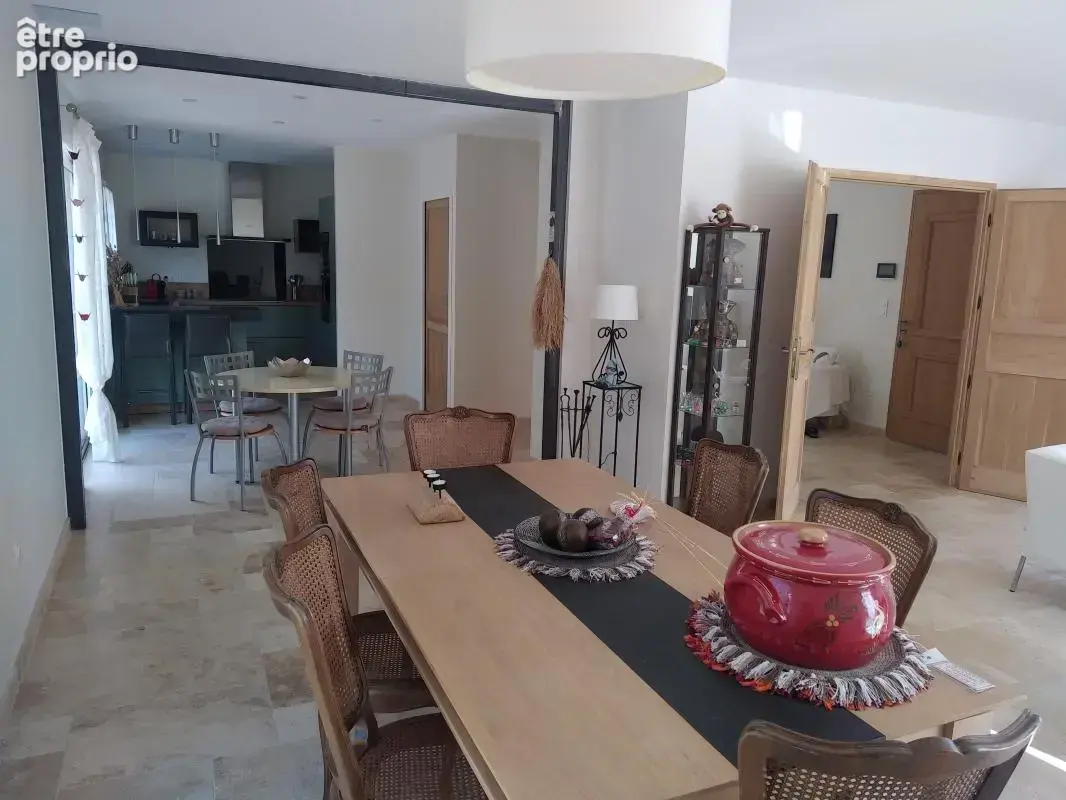 Maison 5 pièces 140 m² à vendre à Genilac (42800) - photo 8
