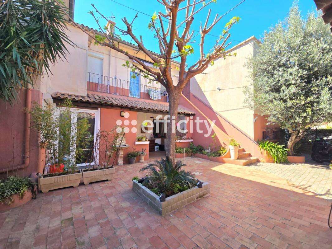 Maison à MARSEILLE-10E