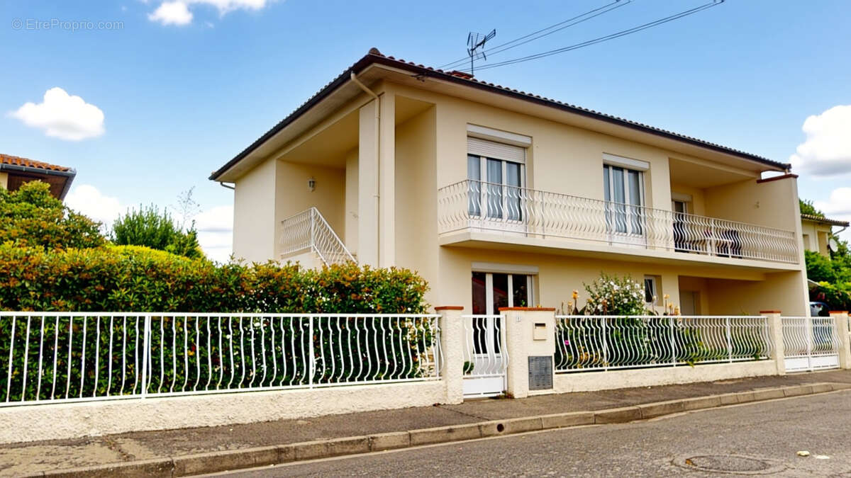 Maison à GRENADE