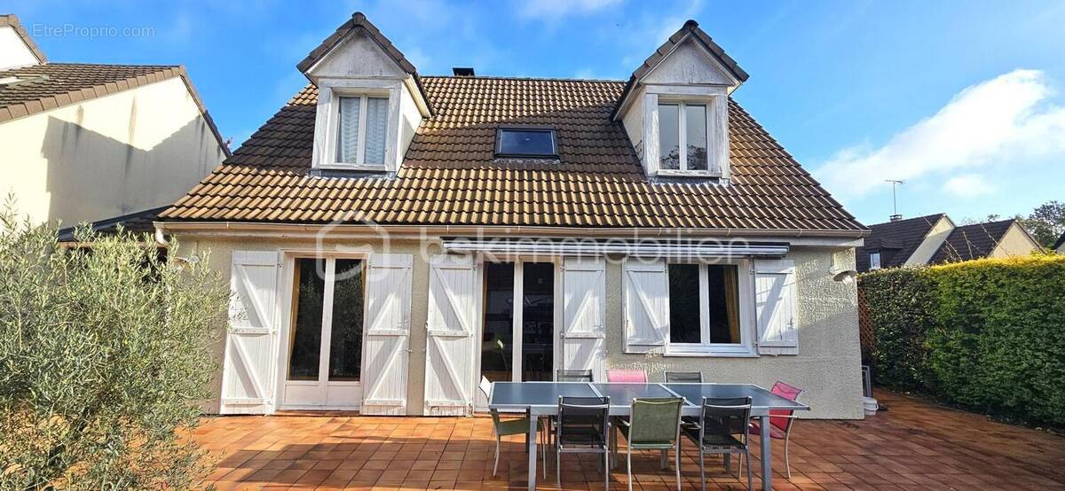 Maison à PONTAULT-COMBAULT