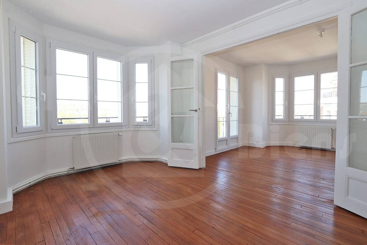 Appartement à VIROFLAY