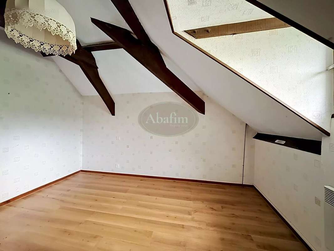 Maison 110 m² à Bagneres-De-Bigorre  - photo 6