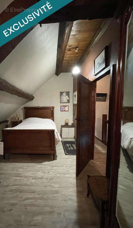 Maison 158 m² à La Chapelle  - photo 5