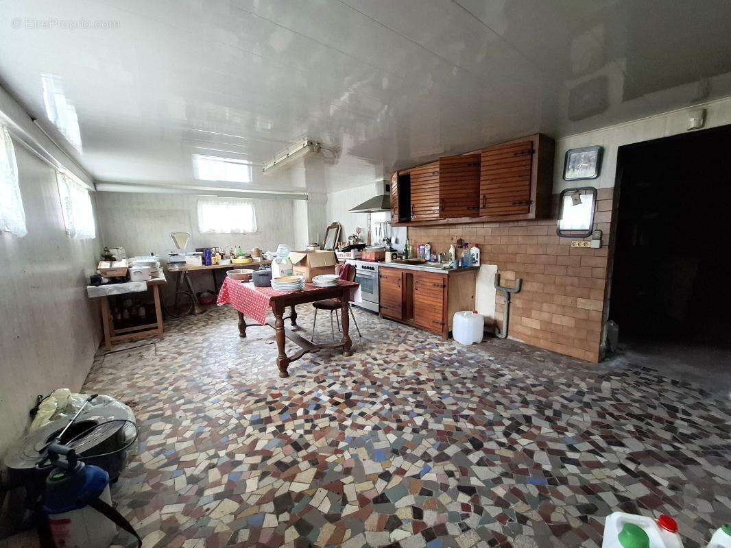 Maison à TRACY-LE-VAL