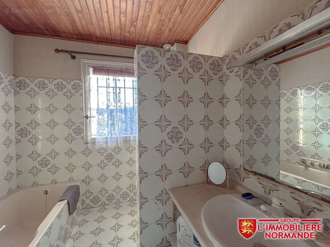 Maison à BENNECOURT