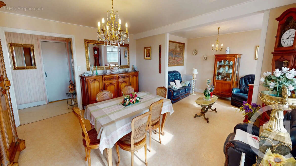 Appartement à SAINT-QUENTIN