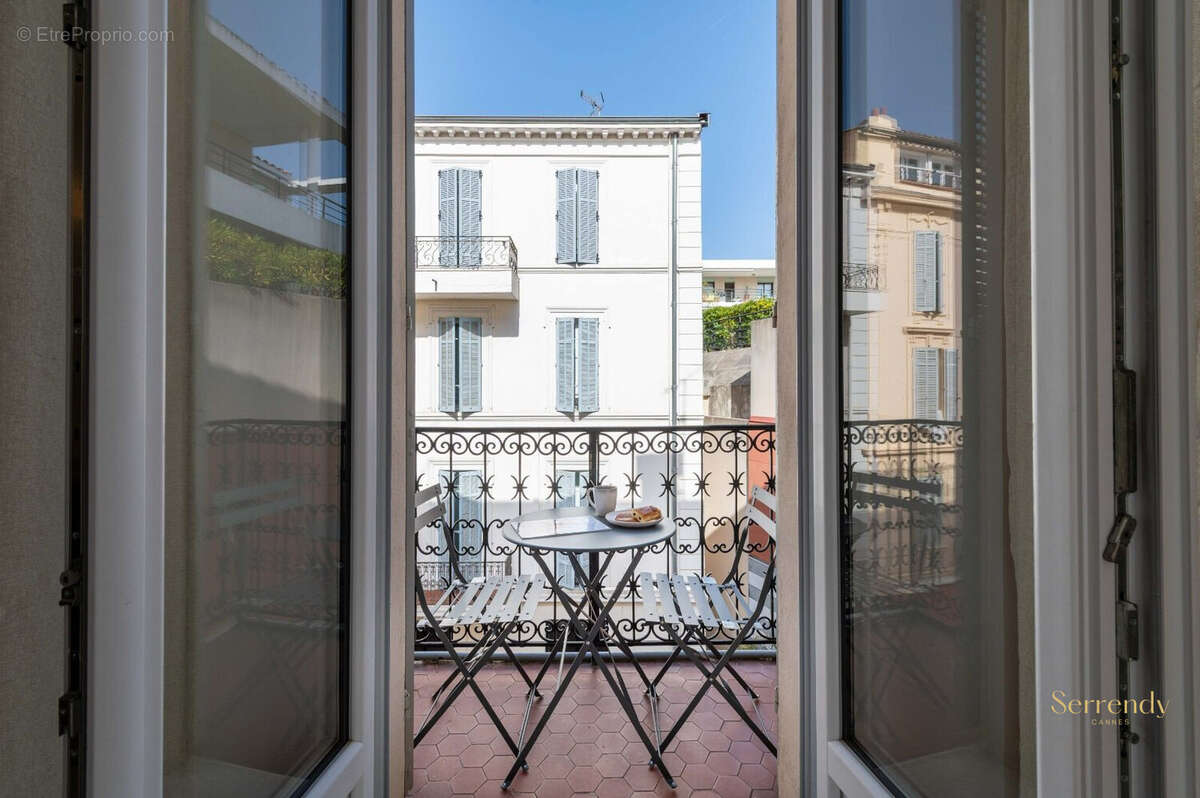 Appartement à CANNES
