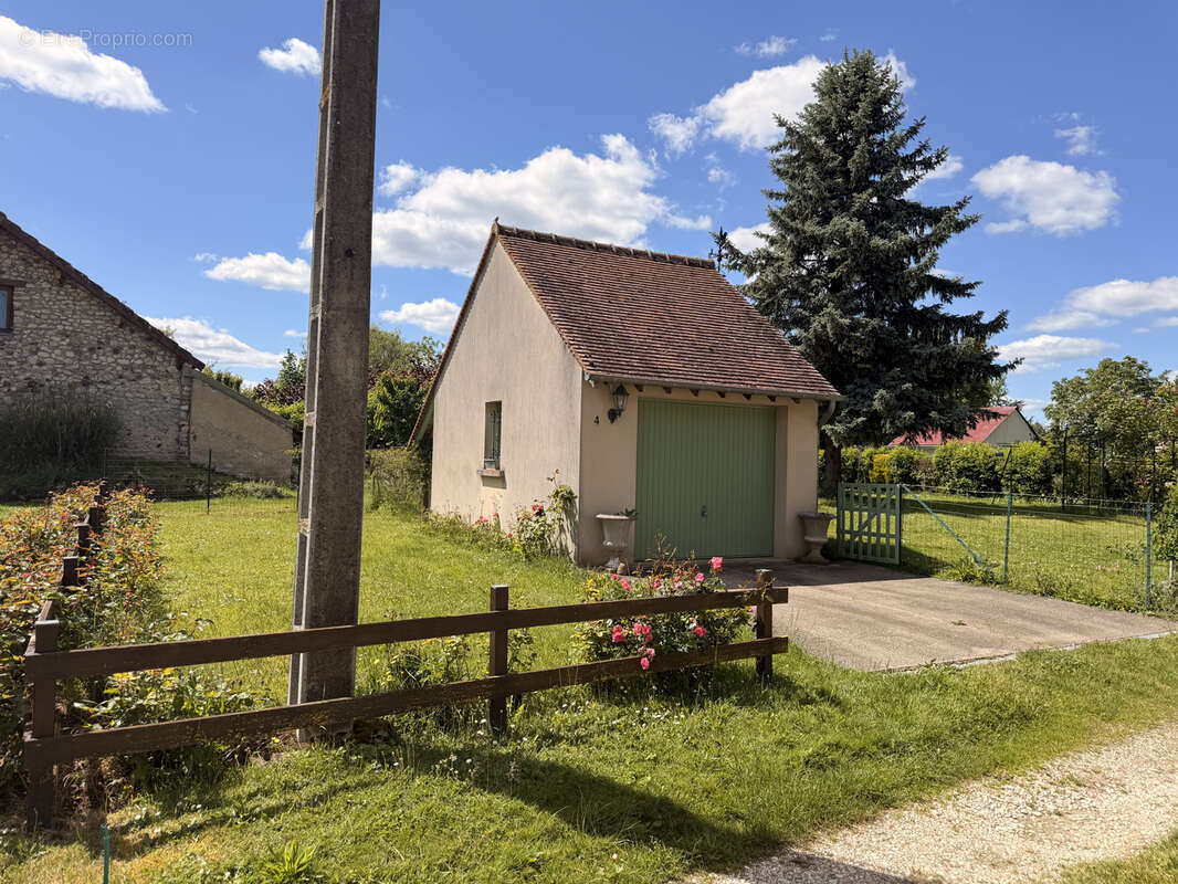 Maison à BEAULIEU-SUR-LOIRE