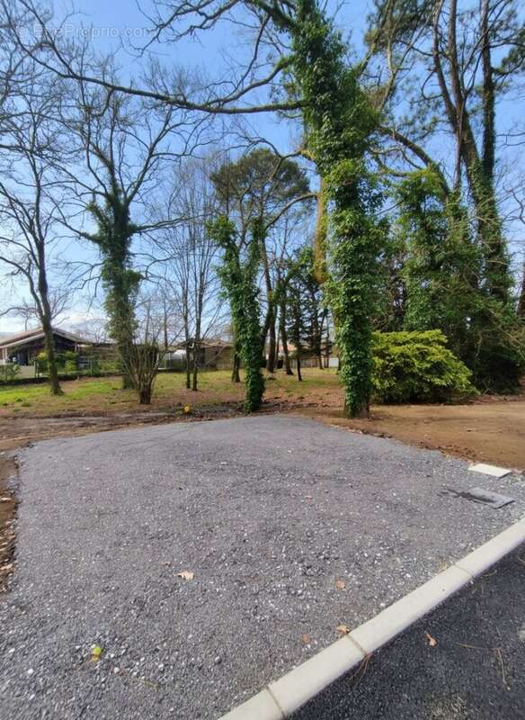 Dernière opportunité : Terrain viabilisé de 657m² - photo 2