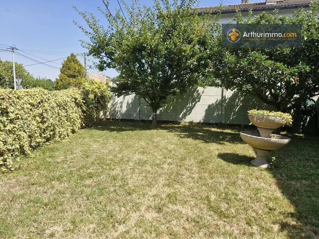 Maison à LAROQUE-D'OLMES