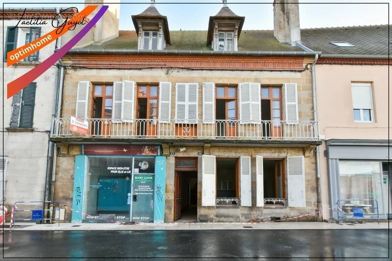 Appartement à MOULINS