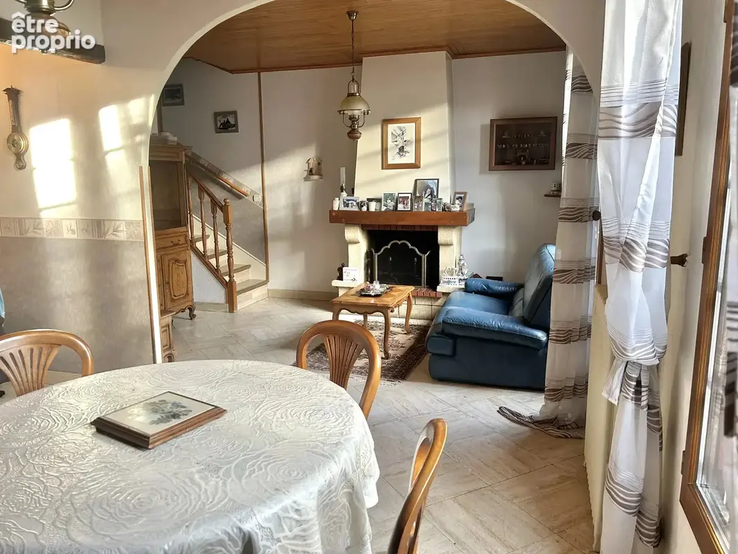 Maison 4 pièces 65 m² à vendre à Noisy-Le-Grand (93160) - photo 2