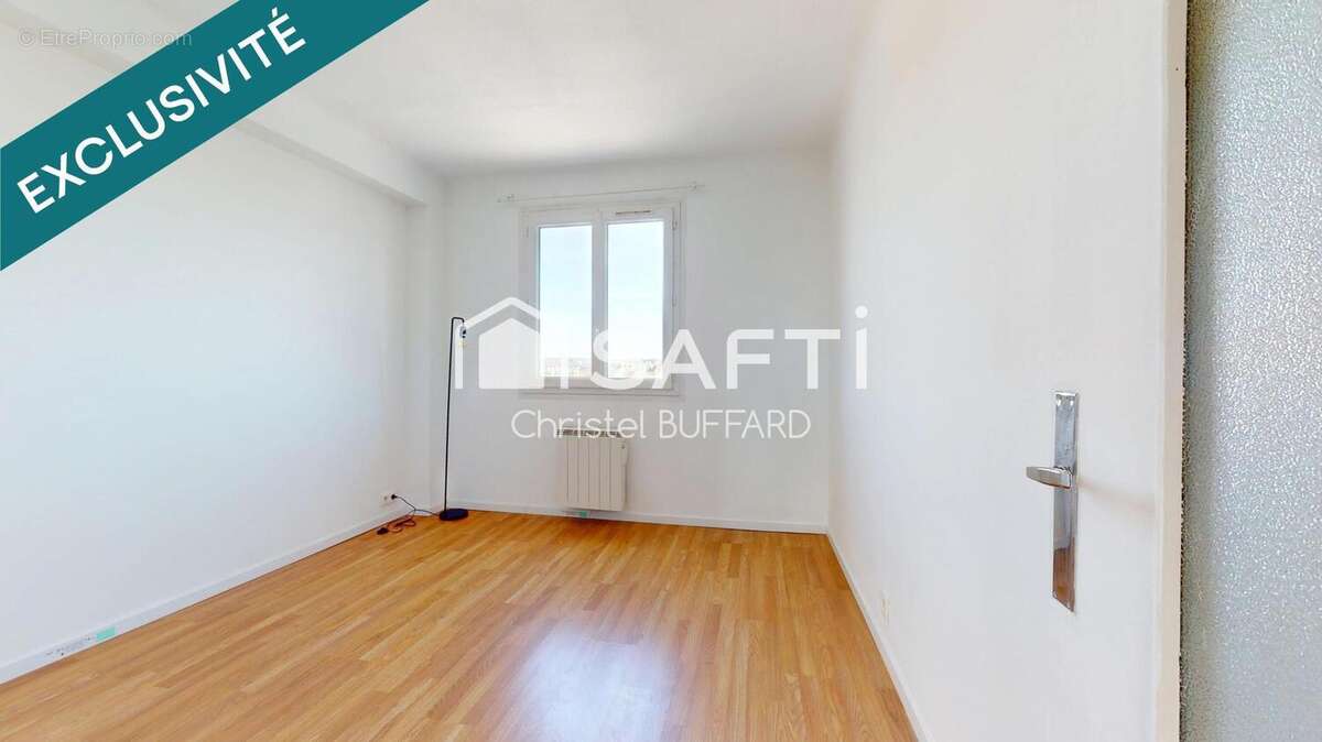 Appartement 64 m² à Marseille-4e  - photo 8