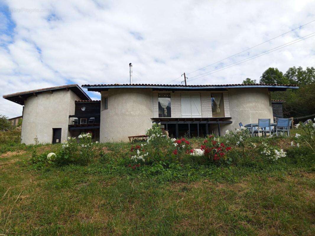 RARE SUR LE MARCHE ! dans le parc naturel des corbières, maison tout confort habitable sans frais - photo 3