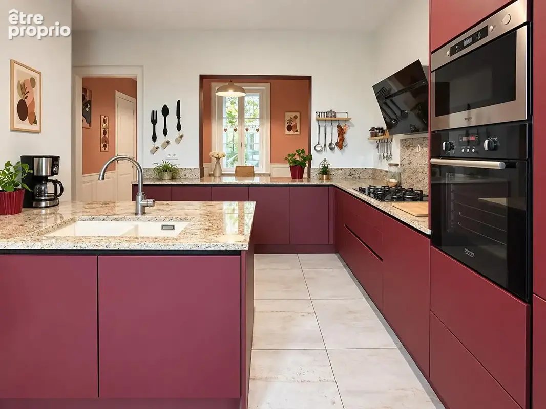 Alençon . Maison de caractère de 212 m², huit chambres et jardin paysager - photo 5