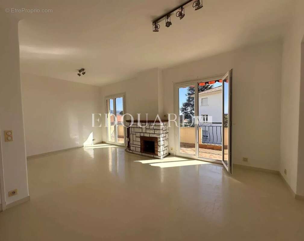 Maison à ROQUEBRUNE-CAP-MARTIN