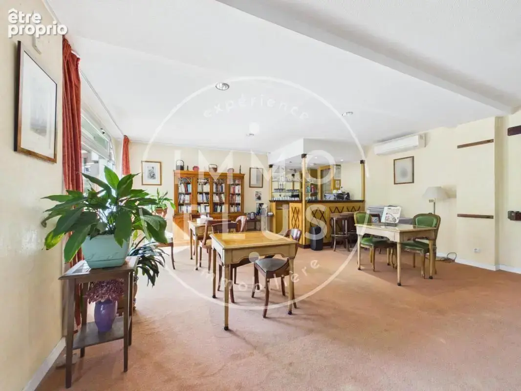 Vente - Appartement - 2 pièces + cuisine - 53,28 m² - 162 750 € - photo 9