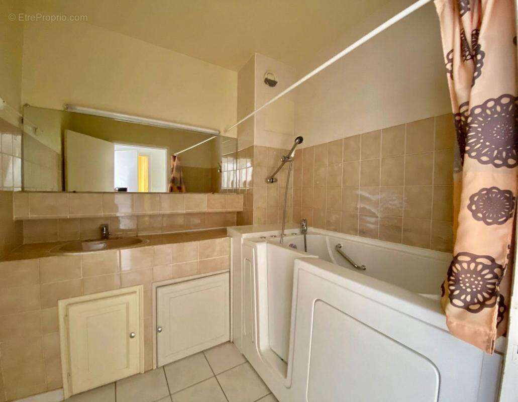 Appartement à CARCASSONNE