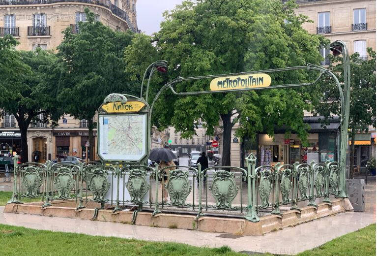 Appartement à PARIS-12E