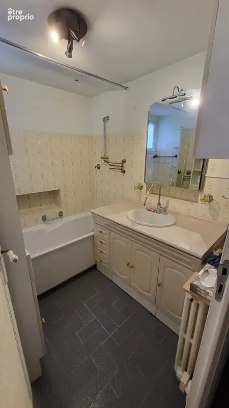 Jolie maison centre bourg - photo 9