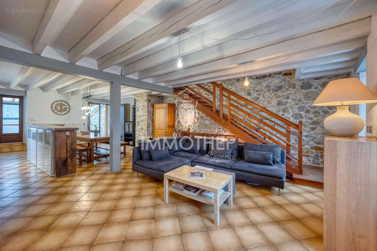 Maison 175 m² à Voreppe  - photo 9