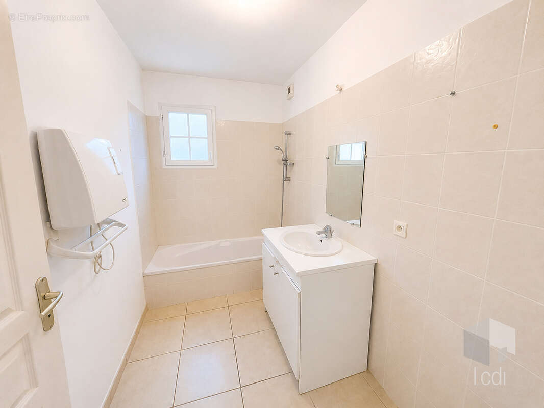 Appartement à MONTELIMAR