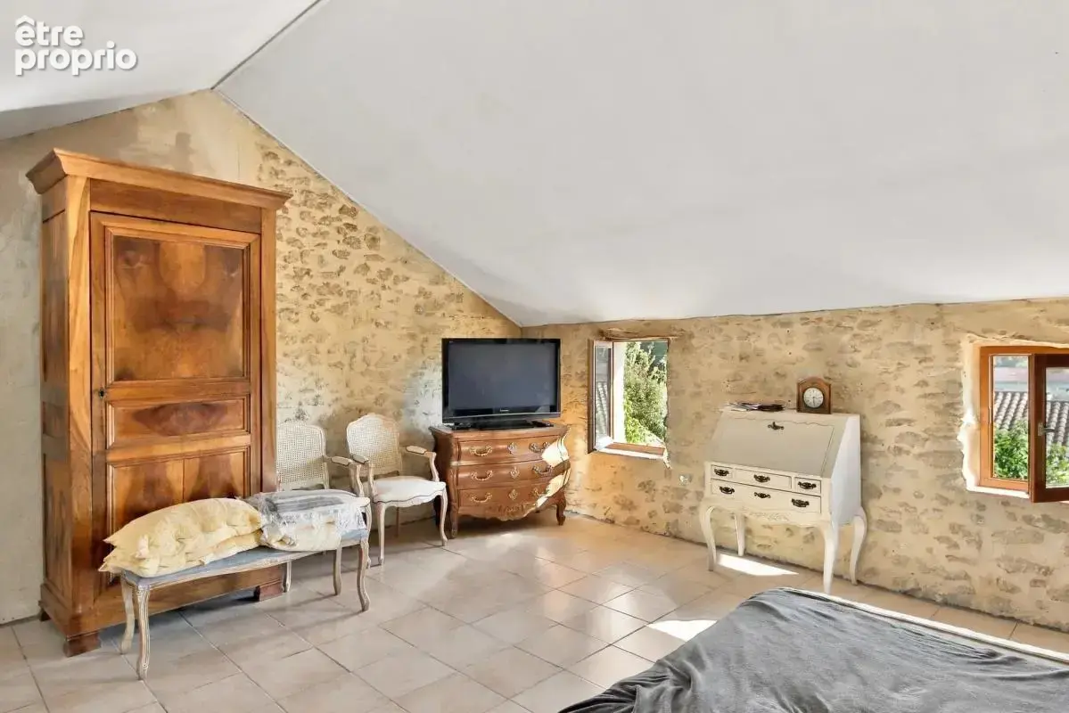 Maison coup de coeur de 5 pièces de 160 m² à Camaret-sur-Aigues - photo 11