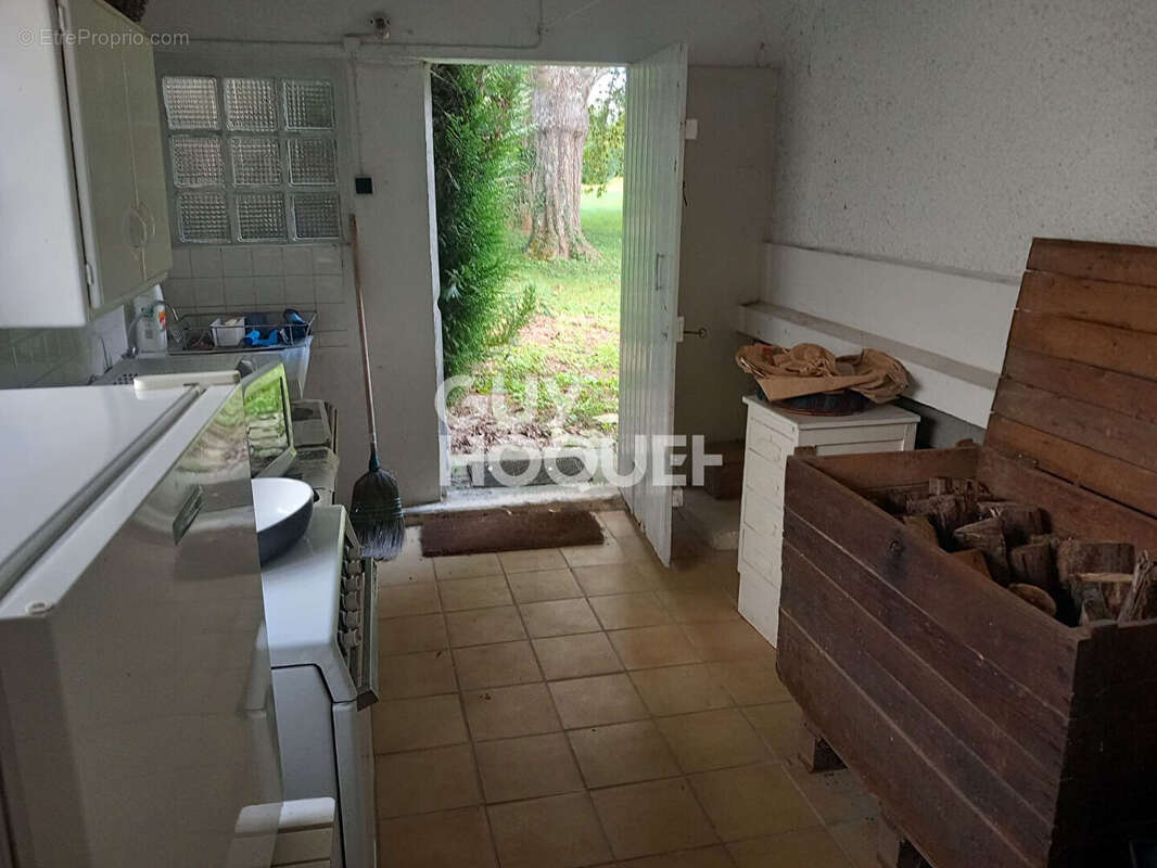 Maison à PONT-SUR-YONNE