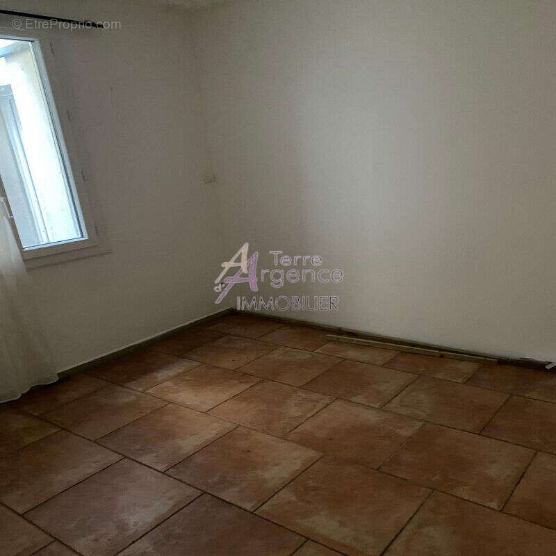 Appartement à BEAUCAIRE