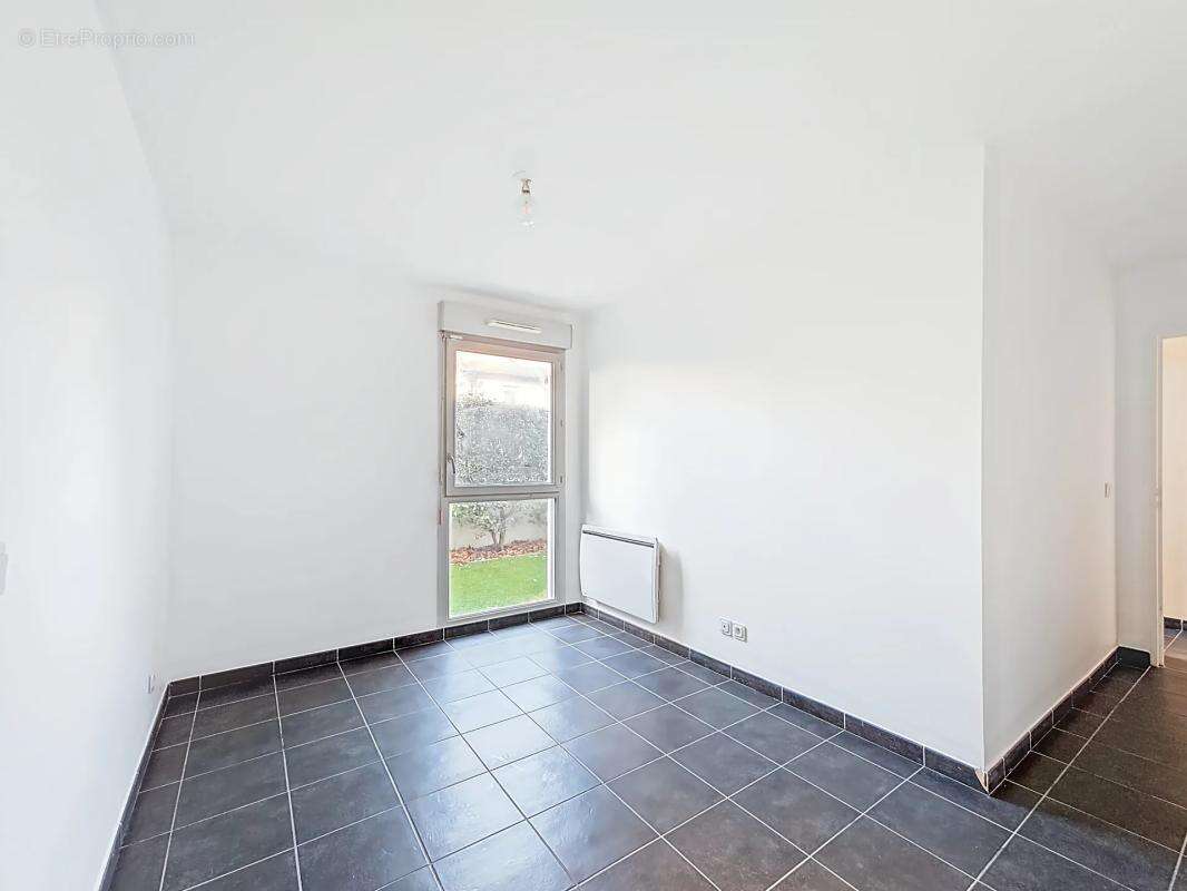 Appartement à LYON-8E