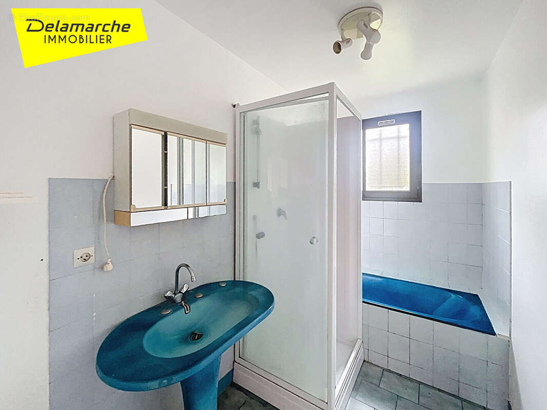 Maison à LA HAYE-PESNEL