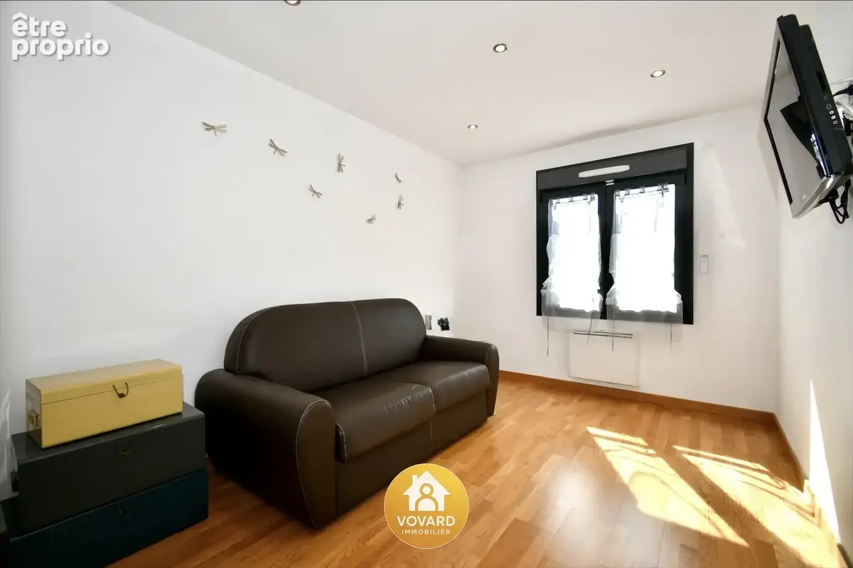 Maison familiale lumineuse avec garage et jardin - photo 16