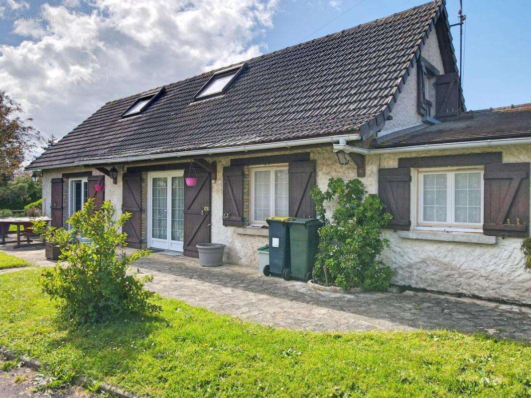 Maison à AIGLEVILLE
