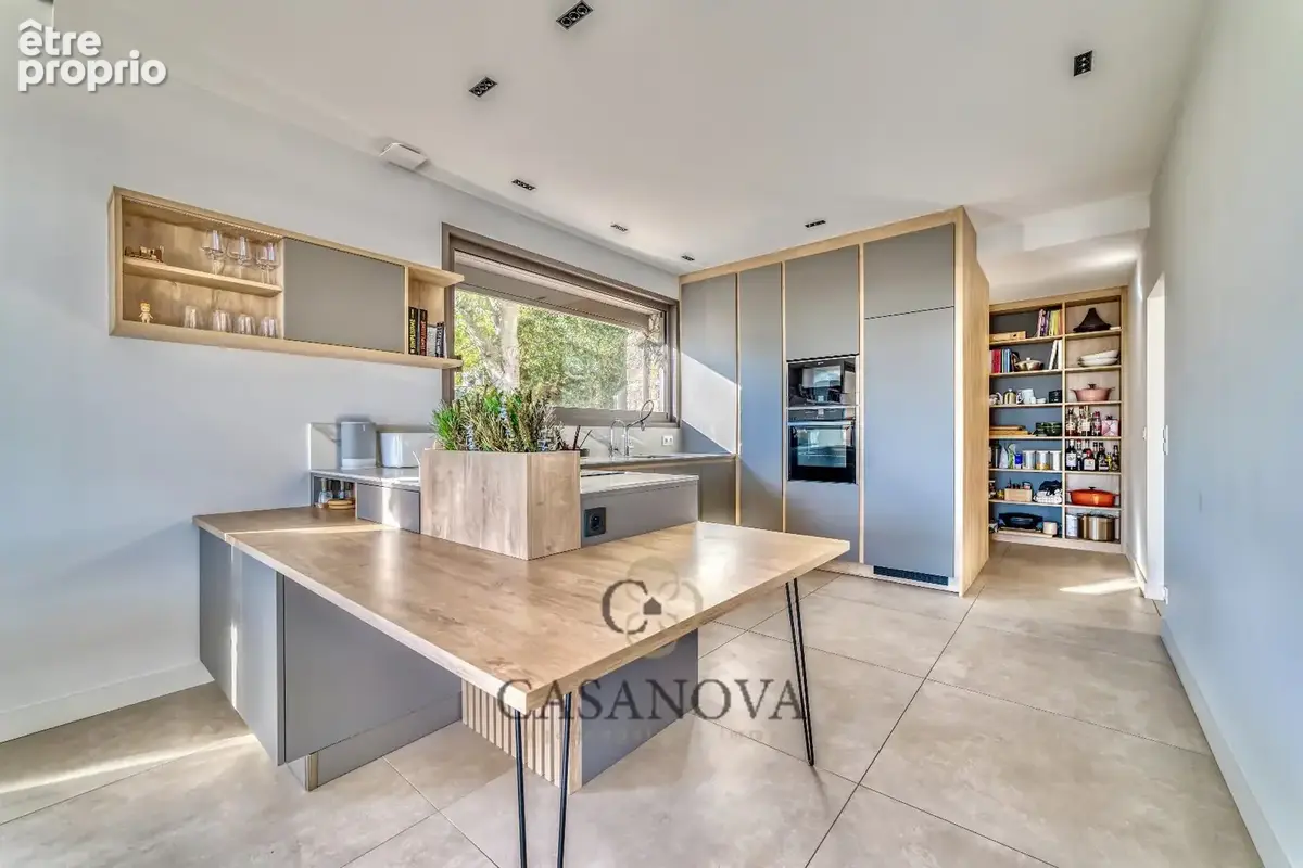 Villa contemporaine vue mer avec piscine et appartement indépendant à Sète Mont Saint-Clair - photo 8