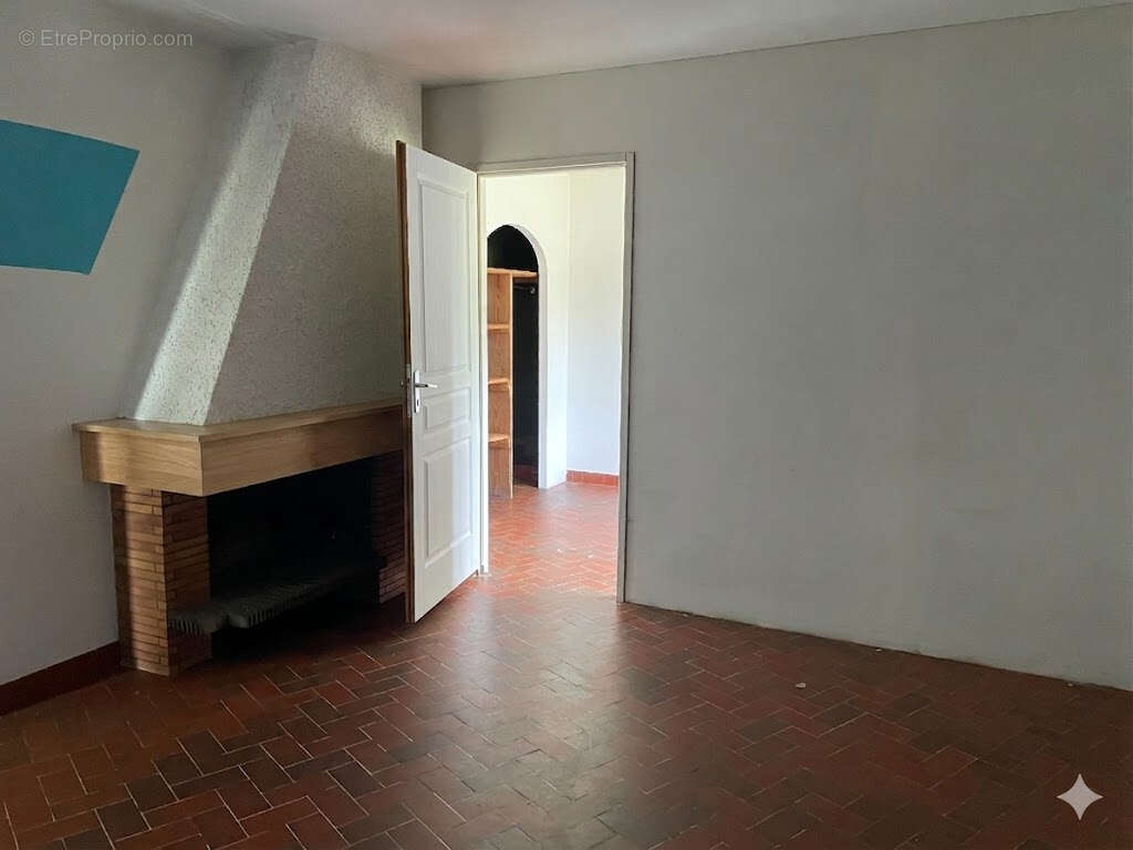 Maison à CHAMPSAC