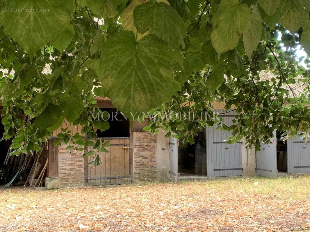 Maison à PONT-L'EVEQUE