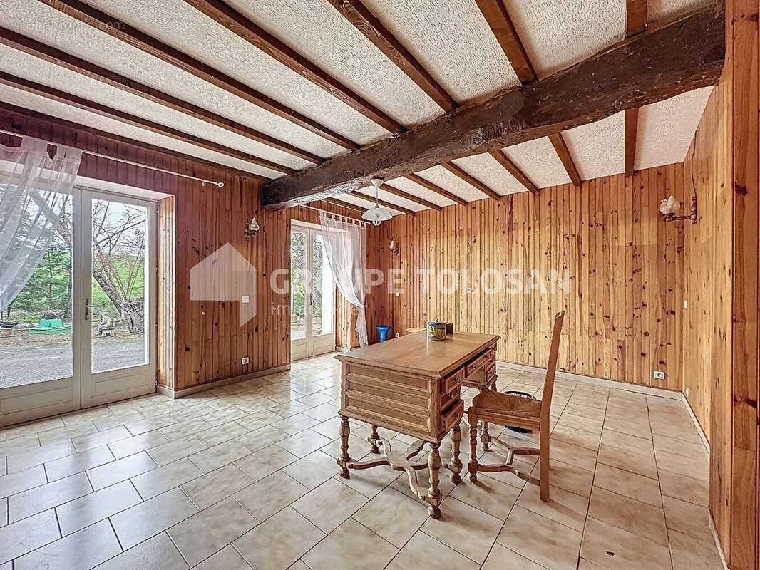 Maison à SAINT-JULIA