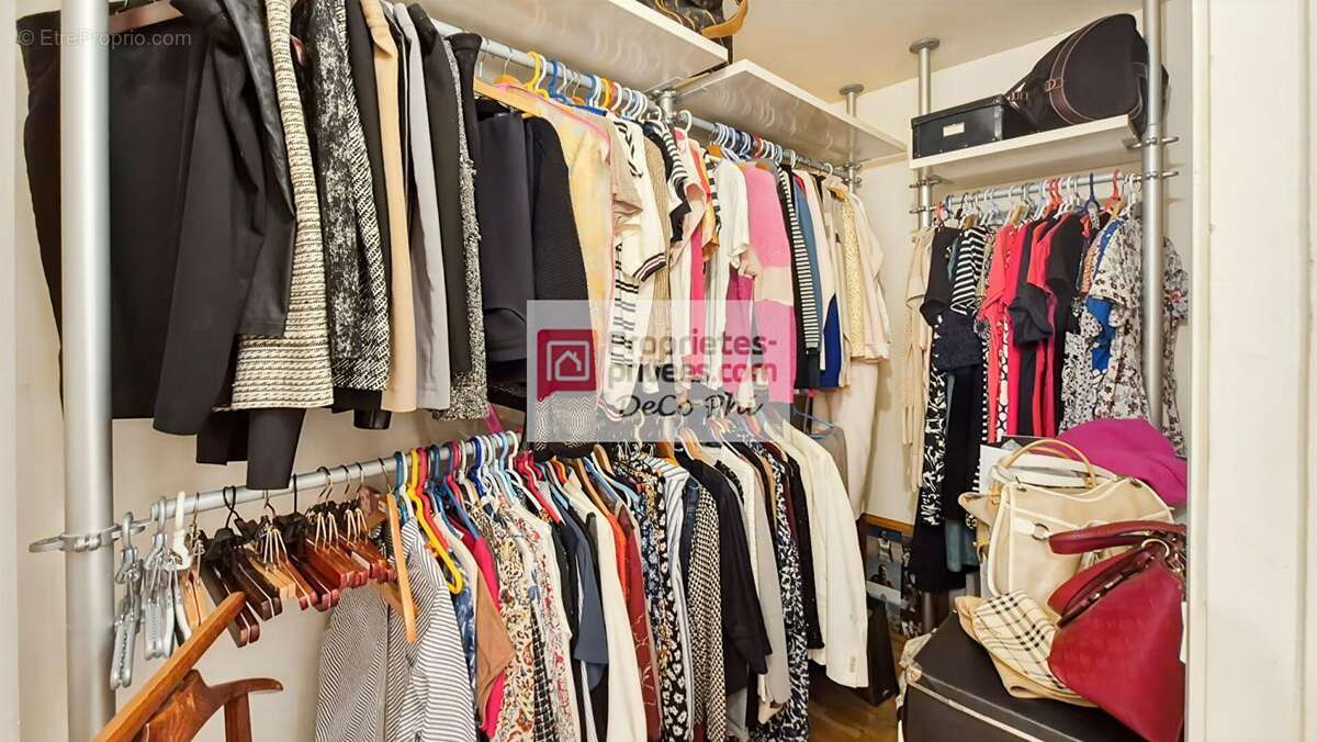 Appartement à VERSAILLES