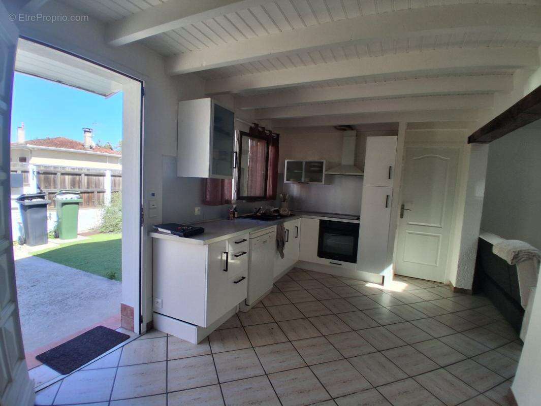 Maison à LE BOUSCAT