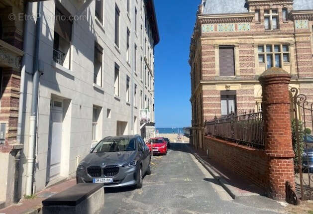 Appartement à TROUVILLE-SUR-MER
