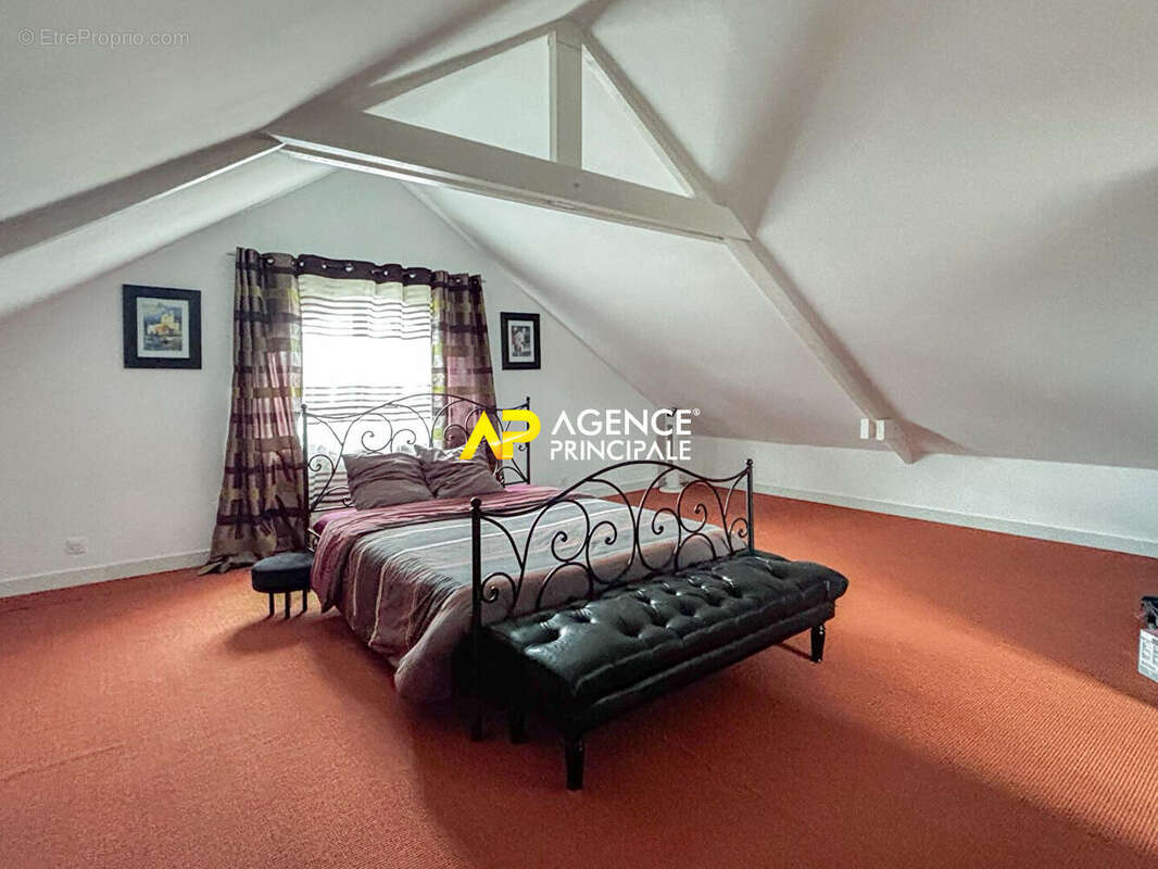 Sartrouville - Union - Maison 6 pièces 141.50 m2 avec dépendance - photo 13