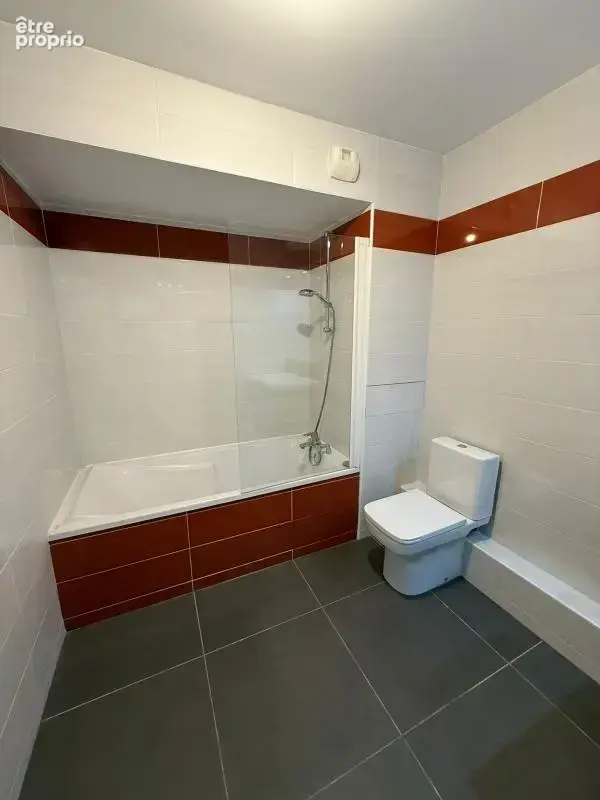 Studio - Immeuble récent - Saint Maurice 11 - photo 6